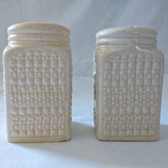 ‎Vintage Japan Stovetop Salt Pepper Shakers Ceramic Handpainted Floral Large - Picture 6 of 16